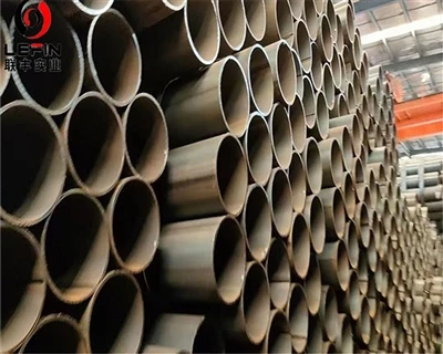 تفاوت بین لوله فولادی و لوله فولادی چیست؟